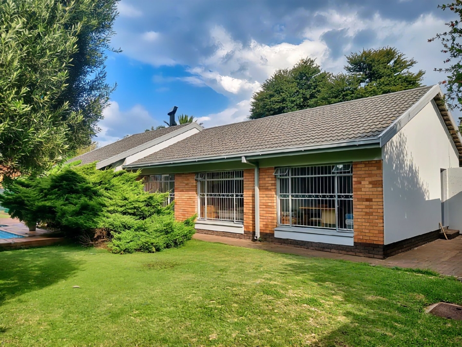 5 Bedroom Property for Sale in Universitas Ridge Free State